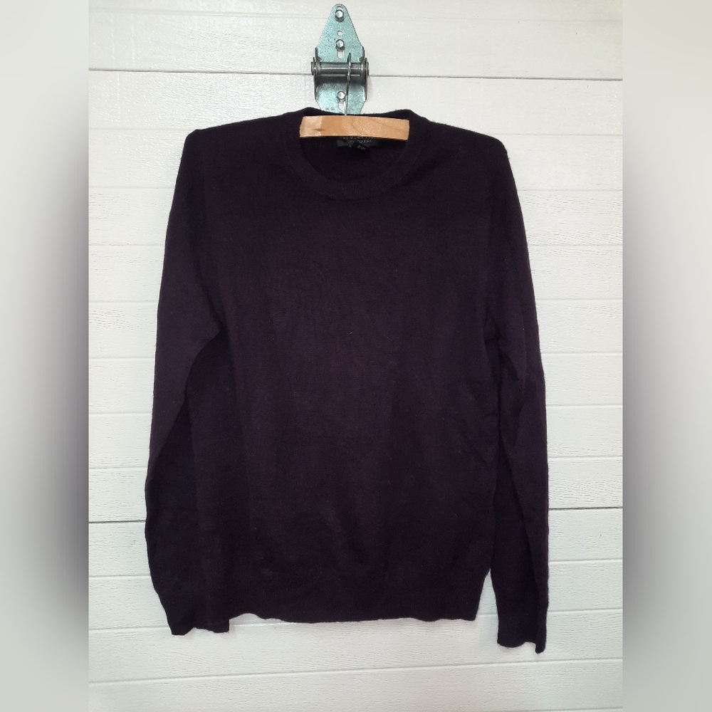 Bloomingdale's Men's Dark Purple Cashmere Crewneck Sweater